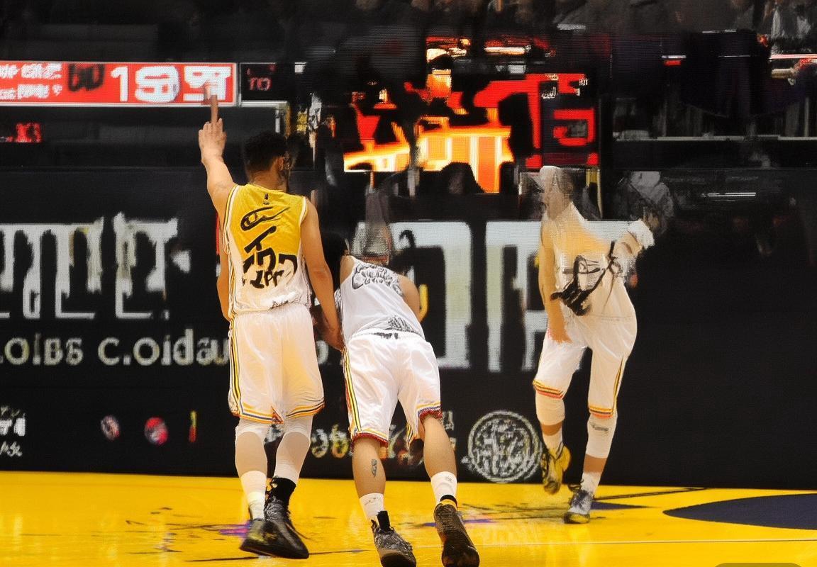 2023年NBA季后赛失利：保罗冠军梦碎，太阳队未来重建之路待启航(图2)